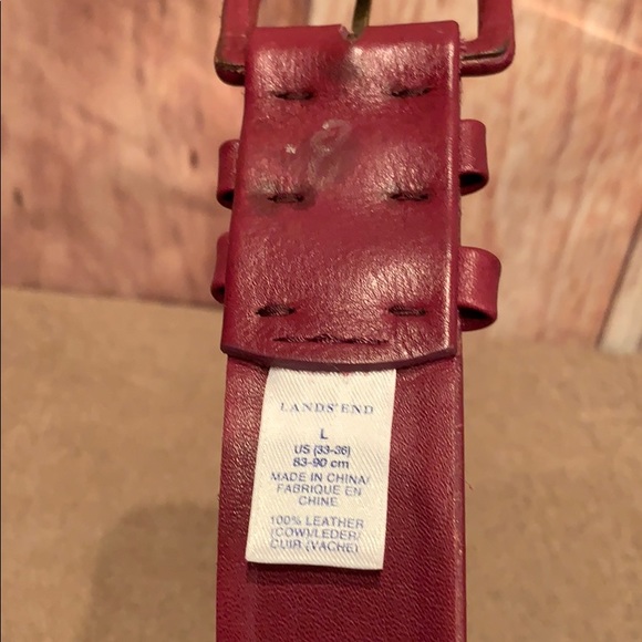 Lands' End hot pink large (33-36) leather belt - Picture 4 of 6